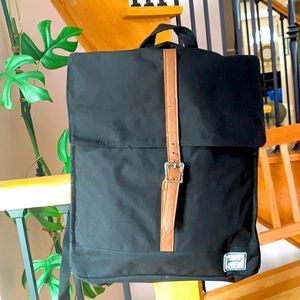 Herschel Backpack in Black